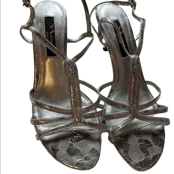 Nina New York  Silver Kitten Heel sandals Sz 8.5 M crinkly look silver - Picture 3 of 6